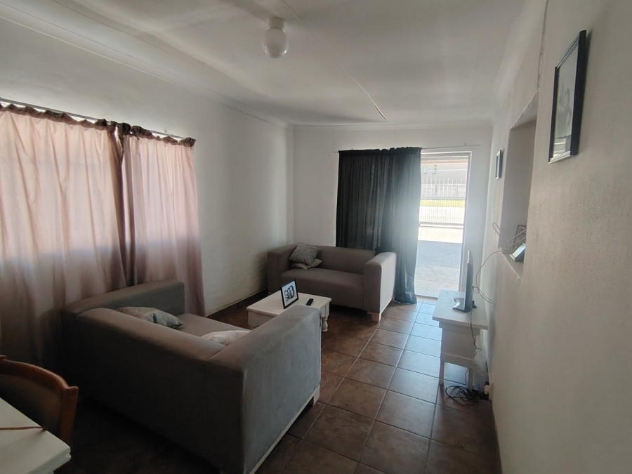 3 Bedroom Property for Sale in Kabega Park Eastern Cape